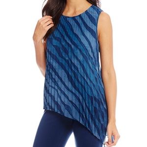 Halston Sleeveless Sunburst Pleated Blouse